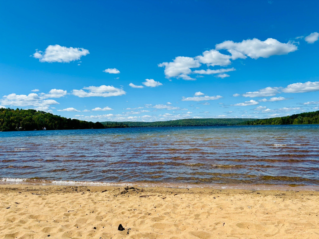 Papineau Public Beach-班克罗夫特必去景点