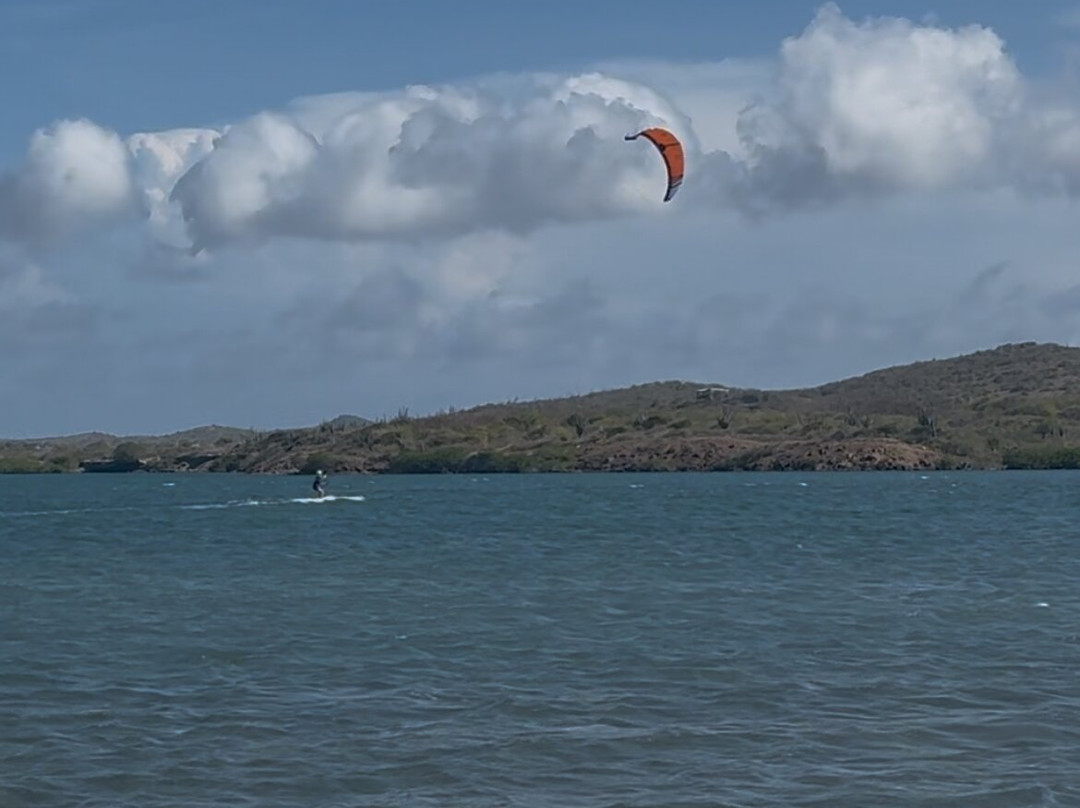 Awa Salu Island Style Kiteboarding-威廉斯塔德必去景点