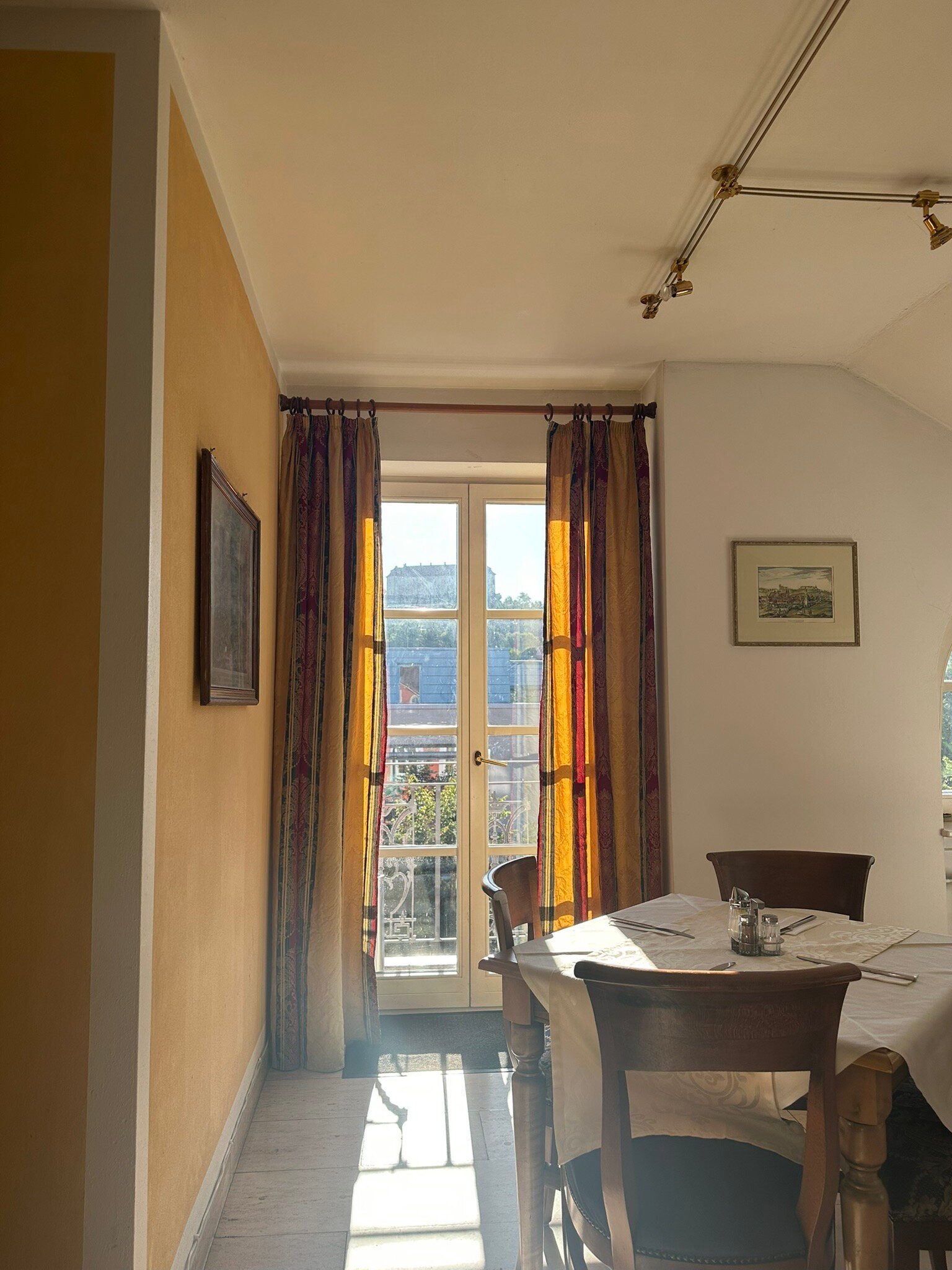 Hotel Konigin Olga-官方