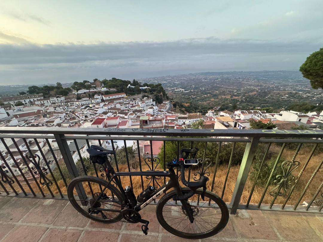 Bikestardo-卡拉德米哈斯必去景点