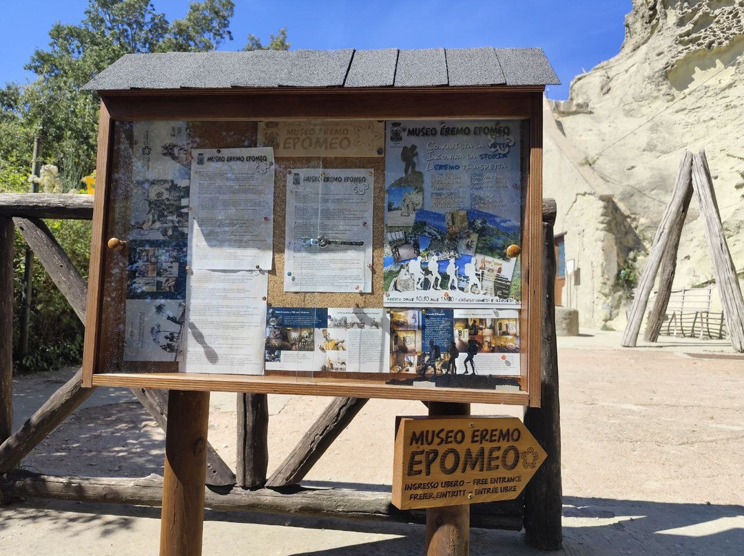 Eremo di San Nicola-Serrara Fontana必去景点