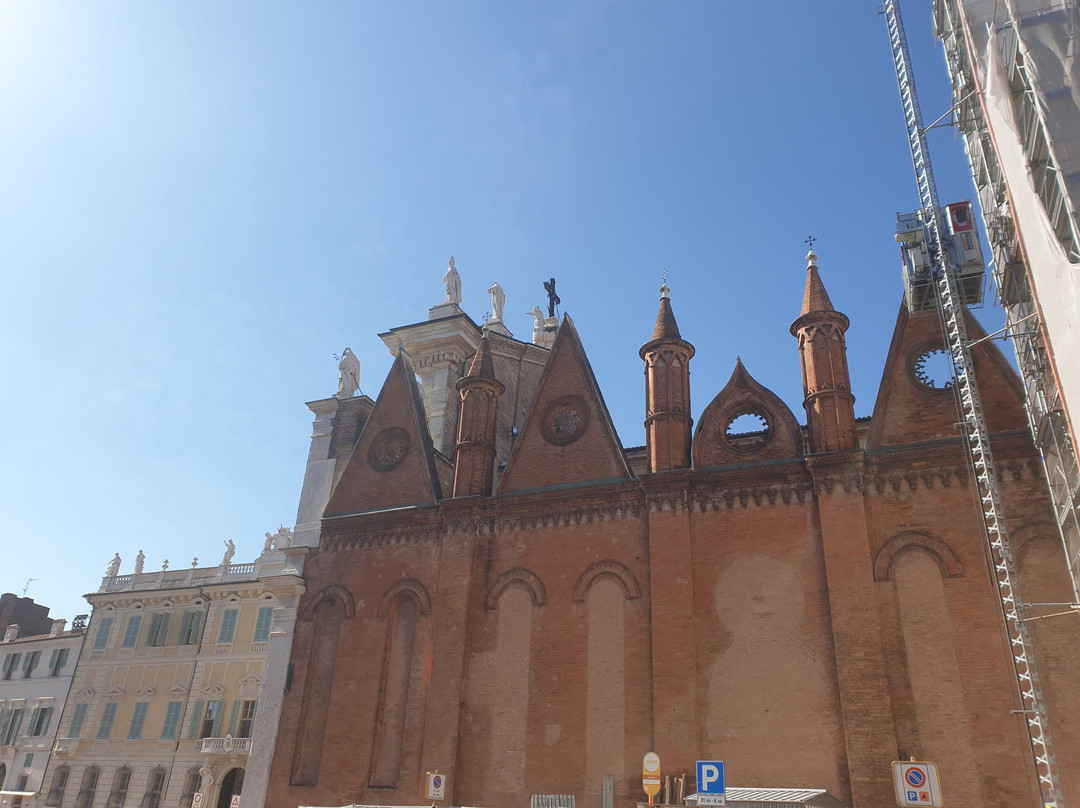 Piazza Sordello-曼托瓦必去景点