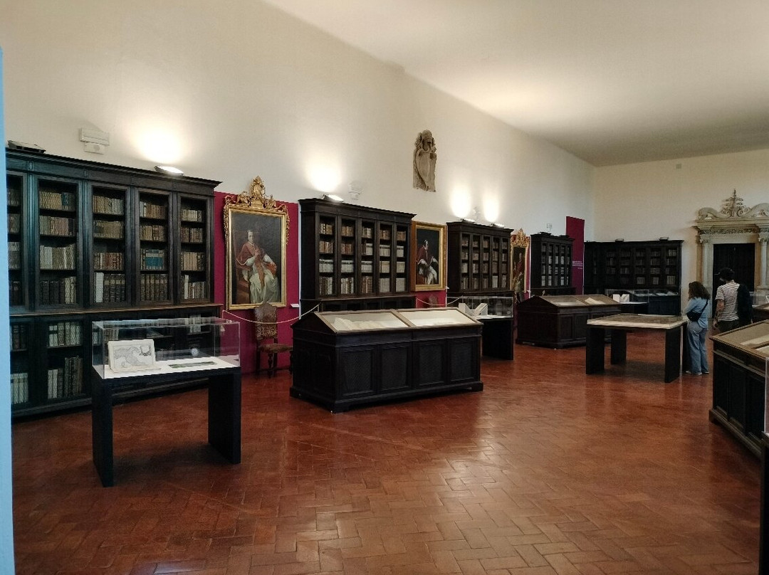 Biblioteca Malatestiana-切塞纳必去景点