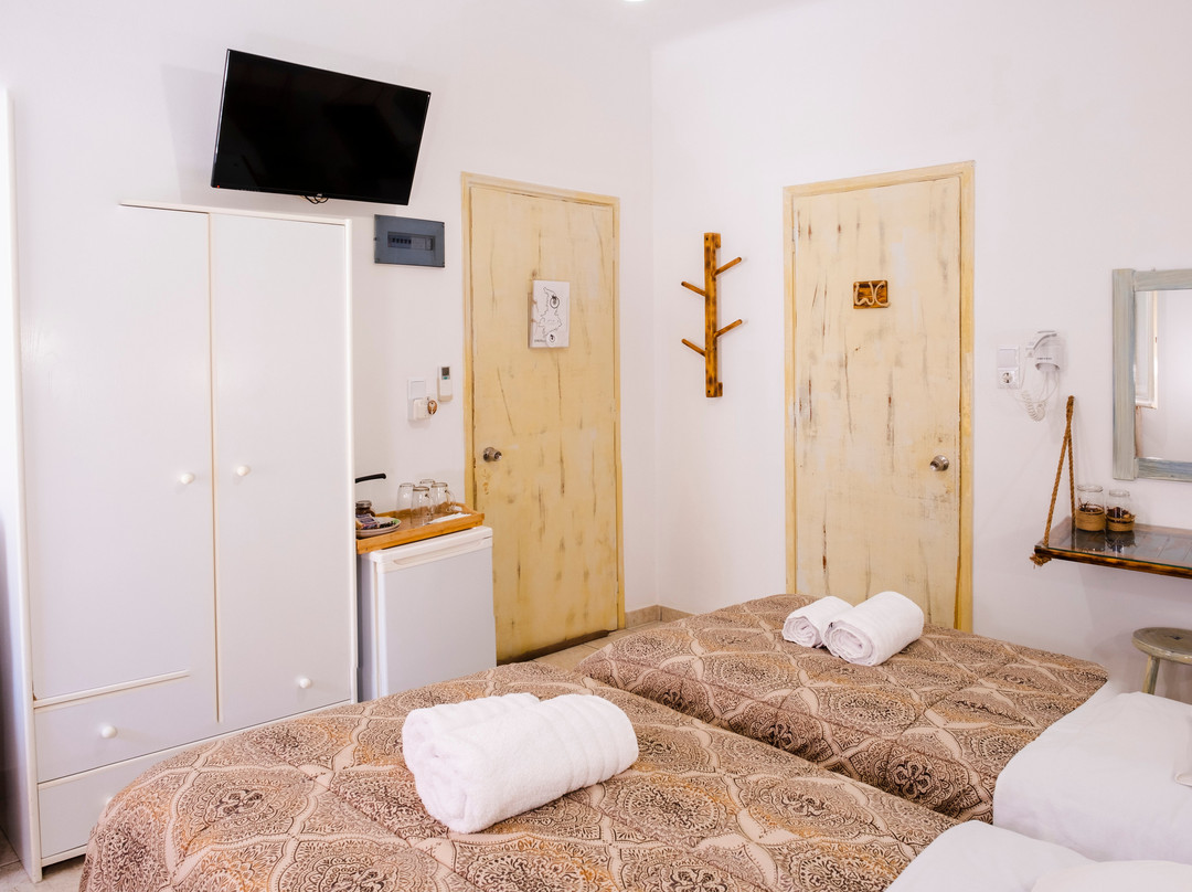 Ermoupoli酒店住宿-Onar Syros - Rustic Rooms