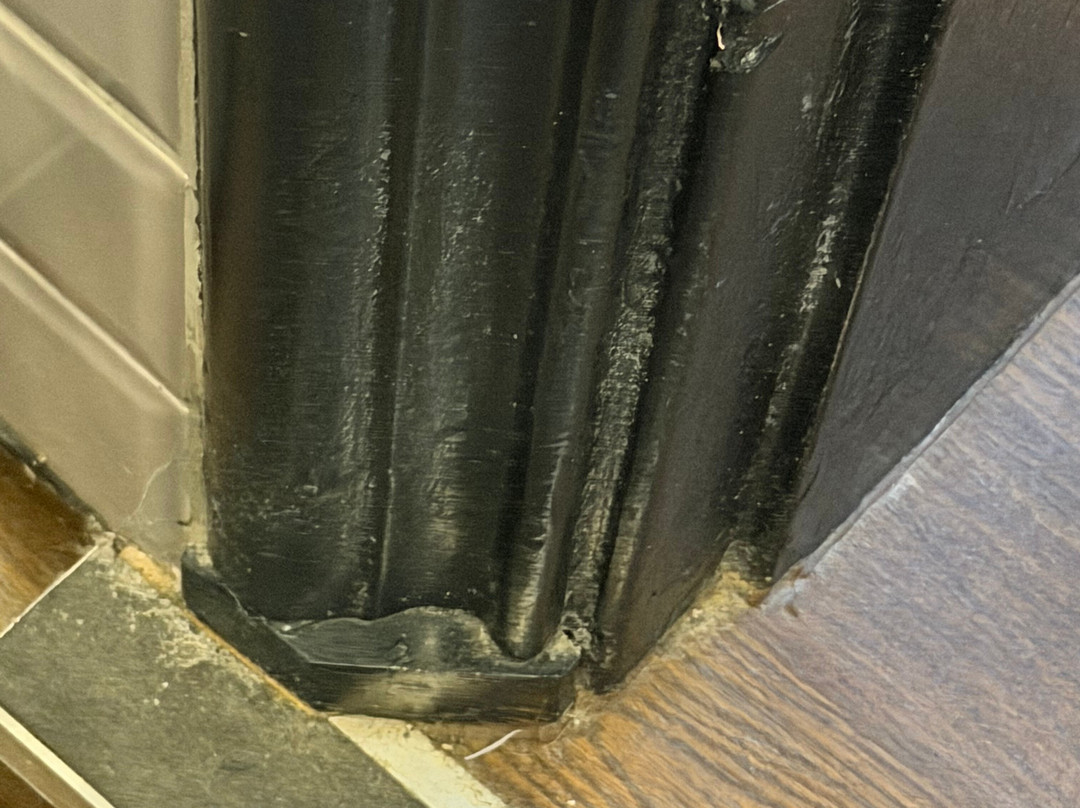 The White Hart Hotel主图