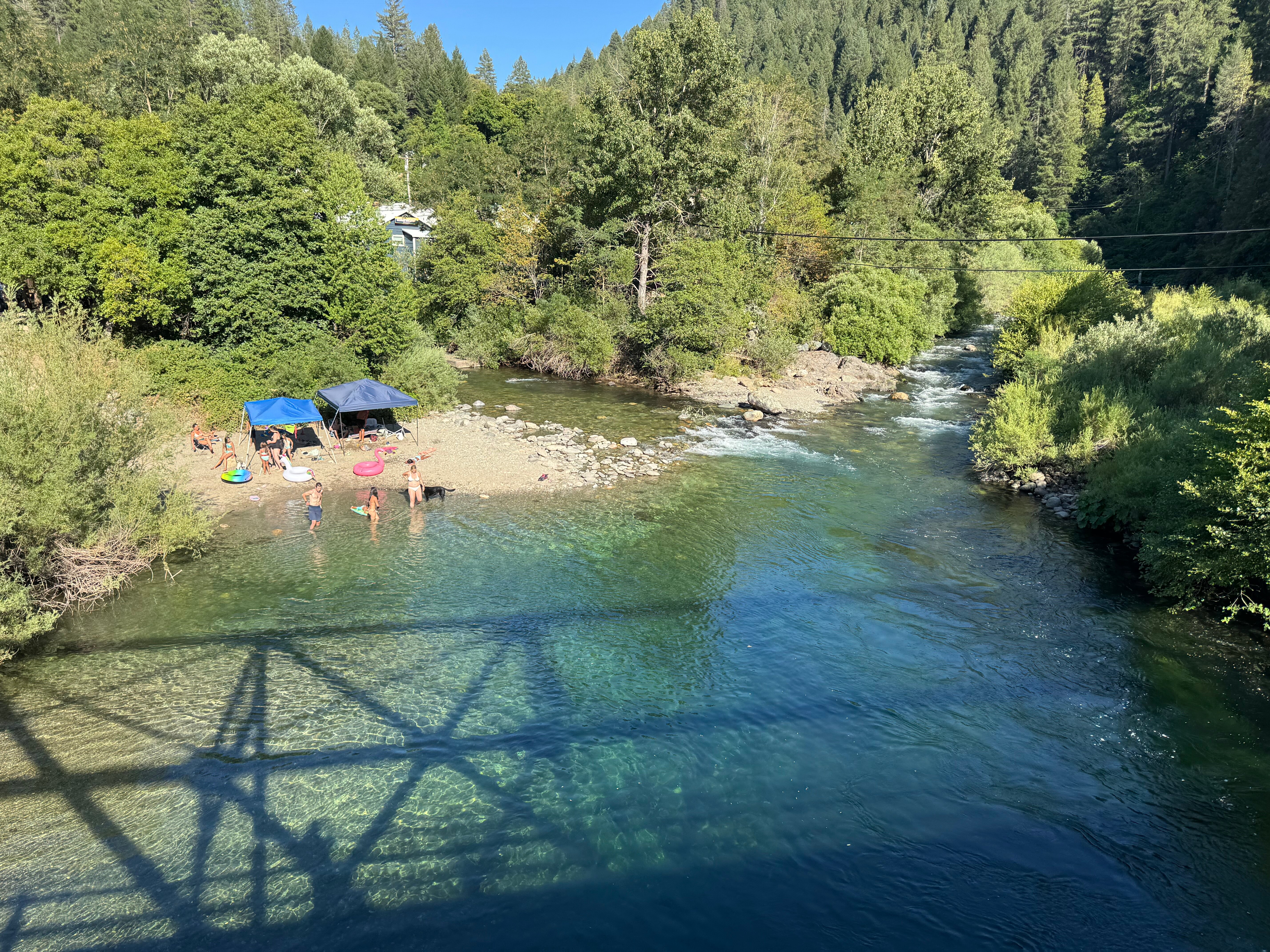 Riverside Mountain Lodge-官方