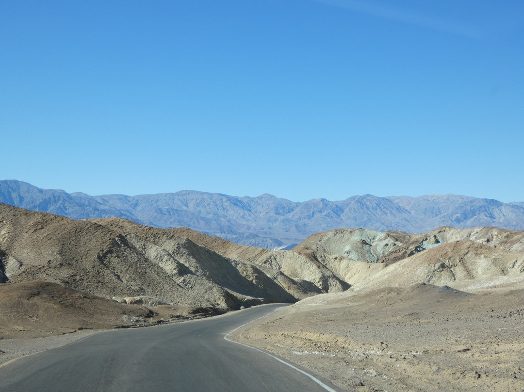 Artist's Drive-死亡谷国家公园必去景点