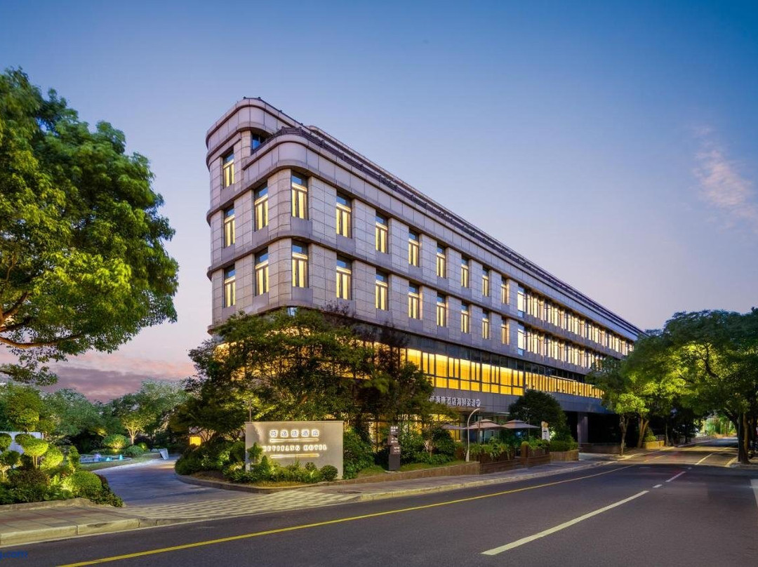 Shanghai Heyitang Hotel (Beixinjing Metro Station)