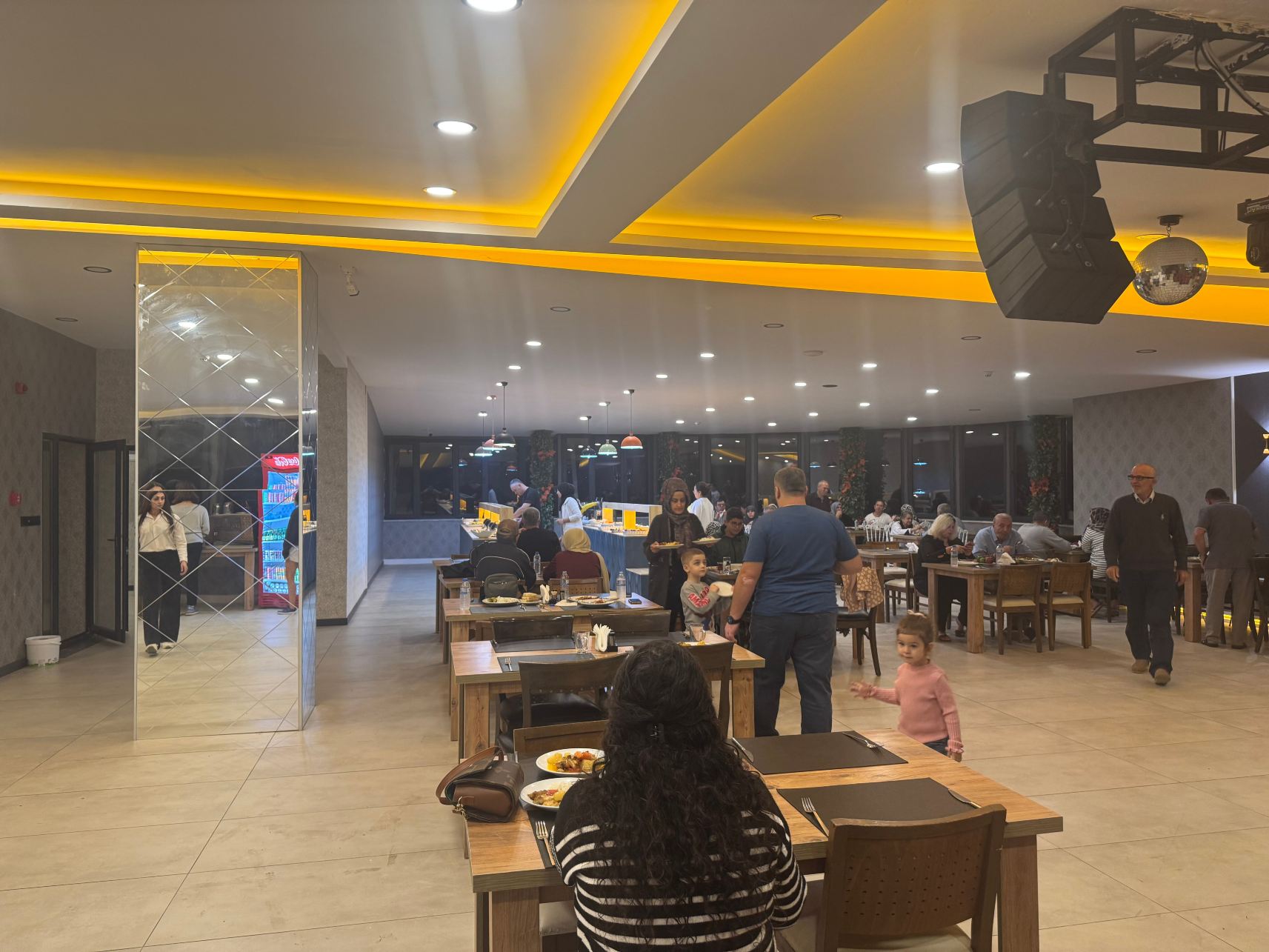 Efe Termal Otel Spa-餐饮