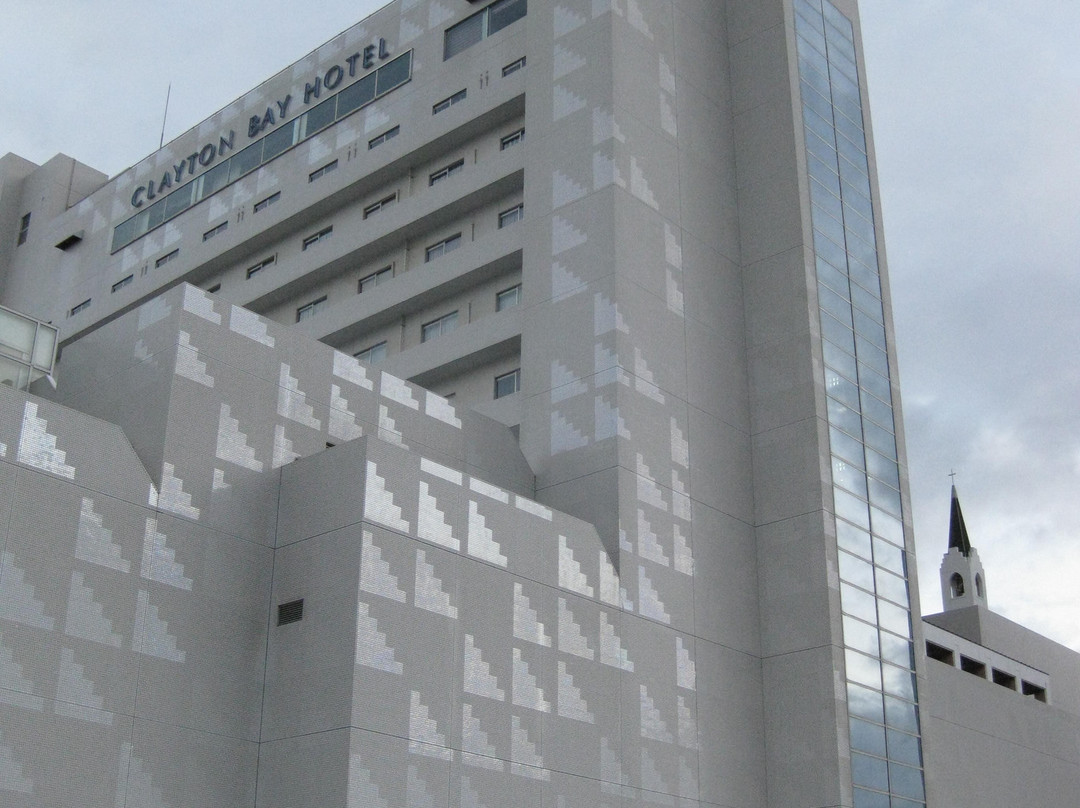 Clayton Bay Hotel主图
