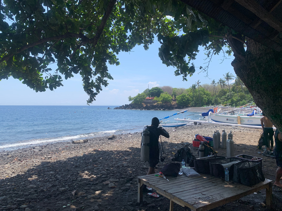 Abyss Dive Center Bali-艾湄湾必去景点
