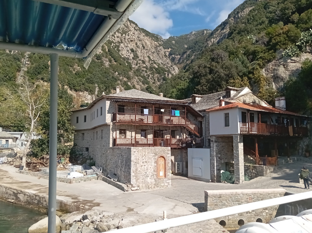 Athos Tours-卡拉马里亚必去景点