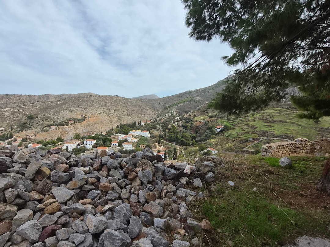 Harriets Hydra Horses-Hydra Town必去景点