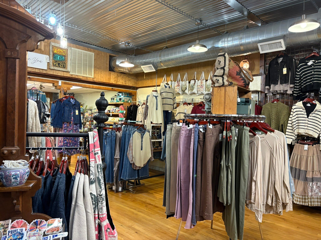 Cahoots-Crossville必去景点