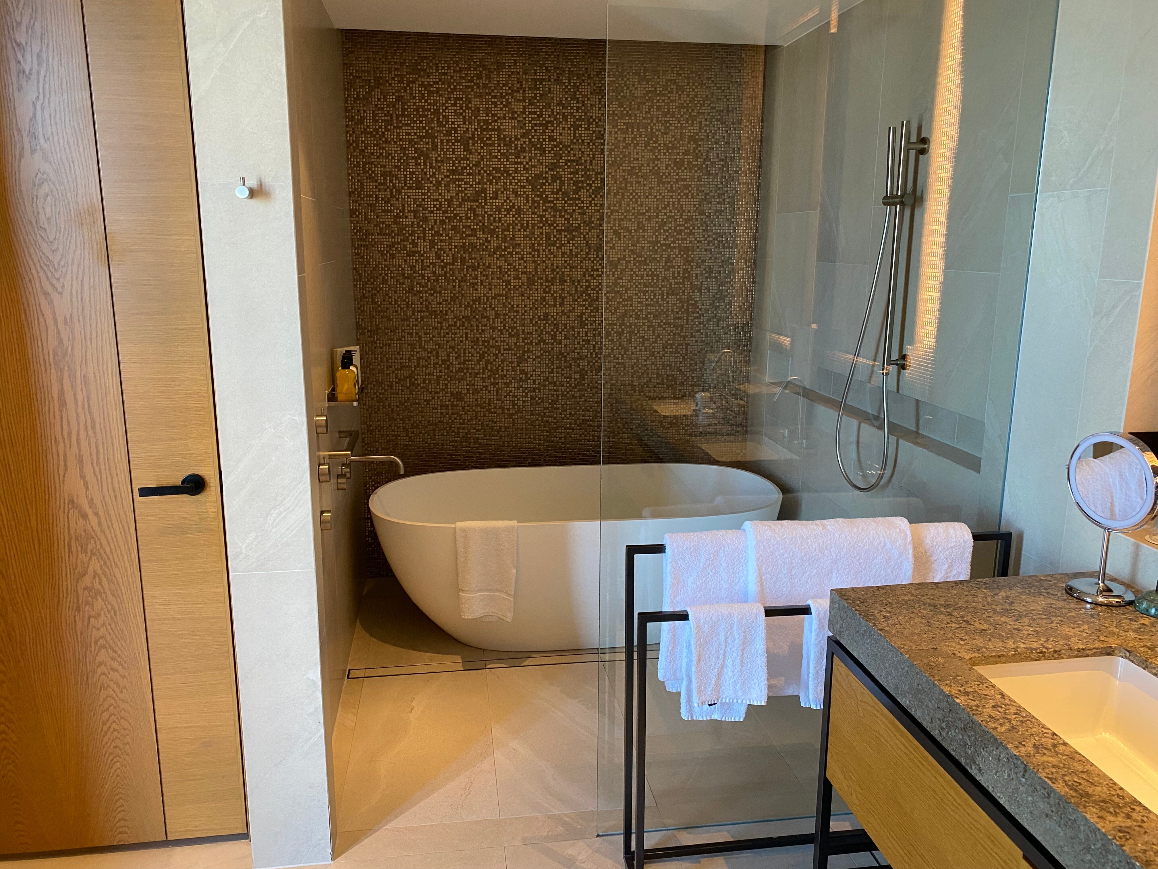 The Ritz-Carlton, Perth-浴室