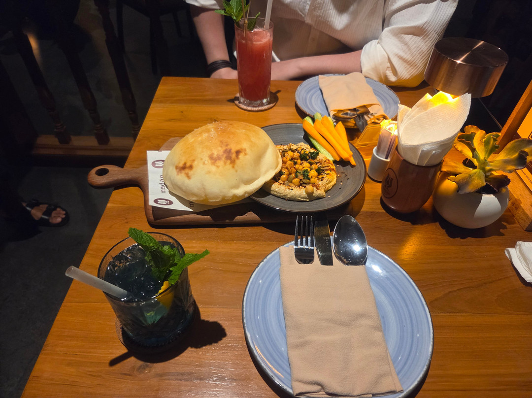 Madan Restaurant Petitenget