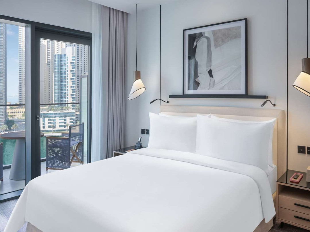 Vida Dubai Marina & Yacht Club