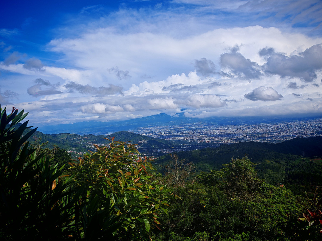 Hotel Colinas Altavista主图