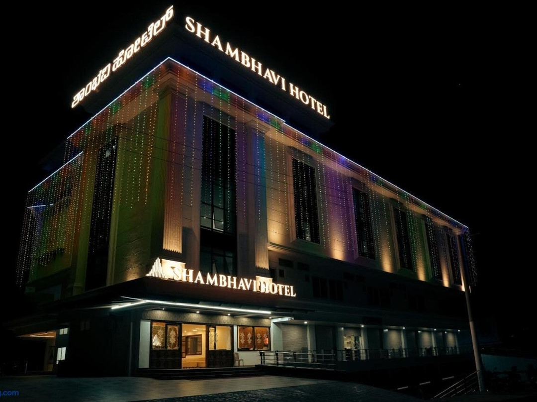 Shambhavi Hotel & Convention Centre