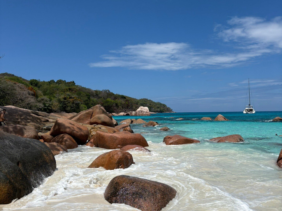 Petite Anse Lazio-Baie Ste Anne必去景点