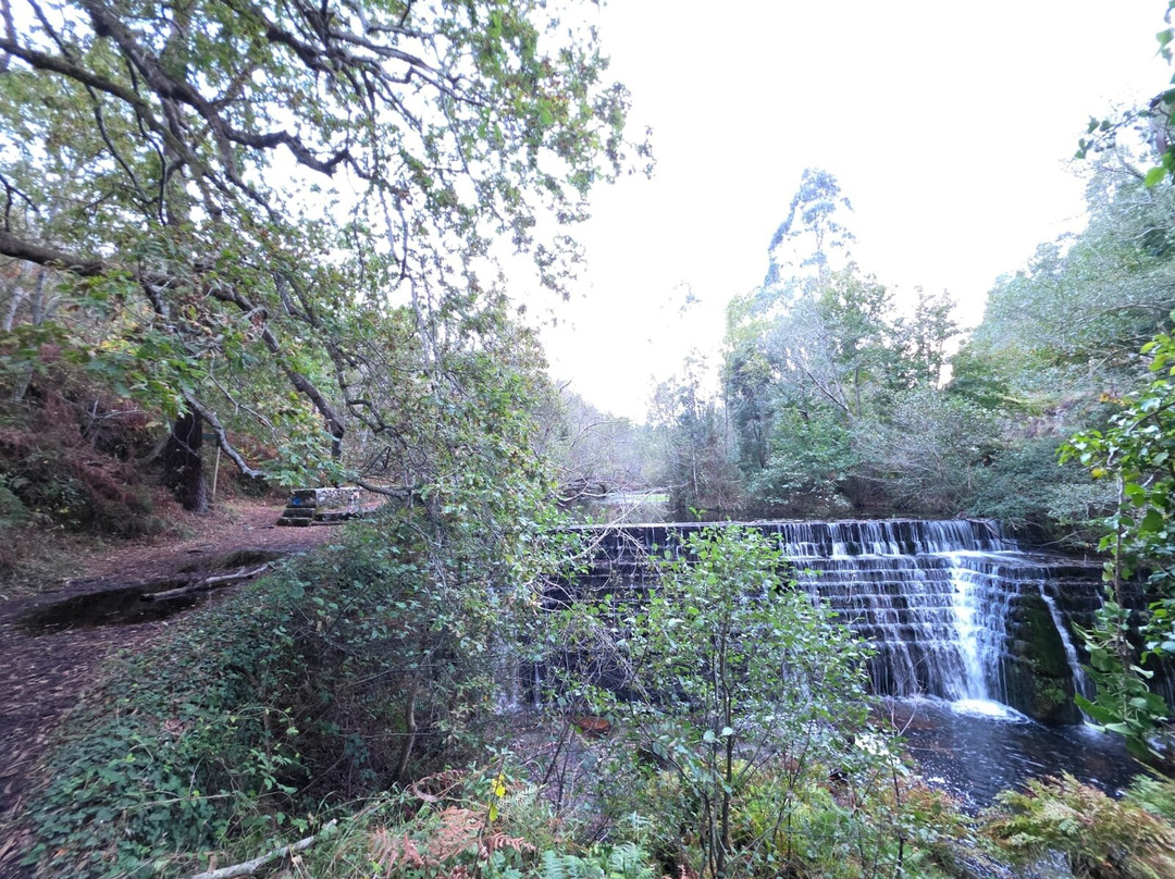 Paseo de Los Enamorados-As Fábricas必去景点