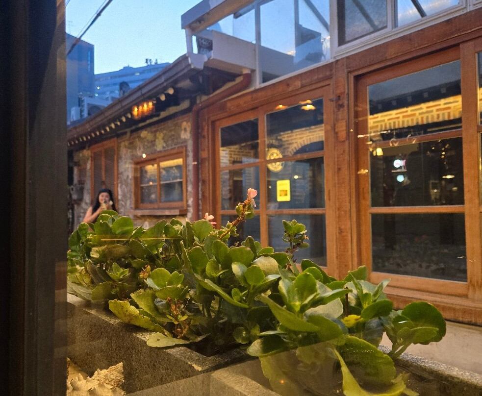 Ikseon-dong Hanok Street-首尔必去景点