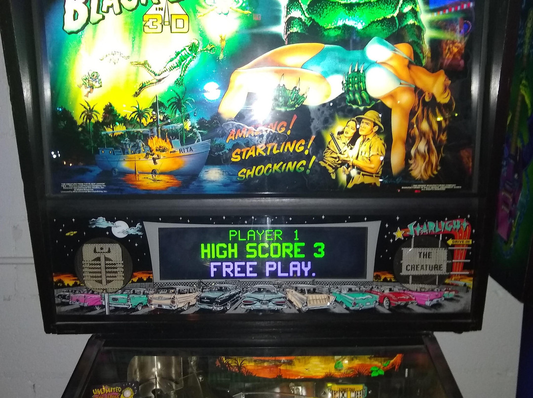 Flippers Arcade & Variety Store-Grandy必去景点