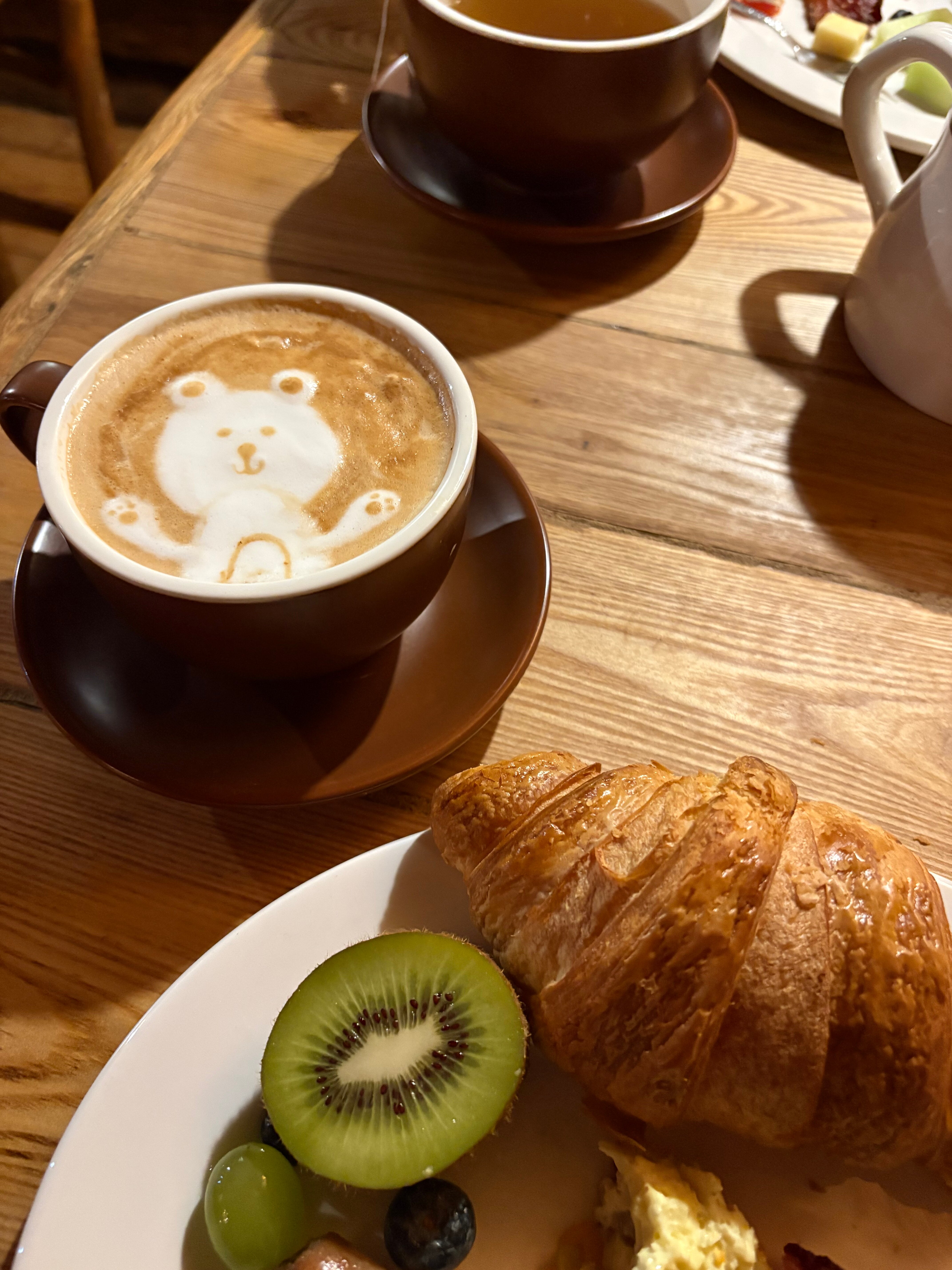 Lazy Bear Lodge-官方