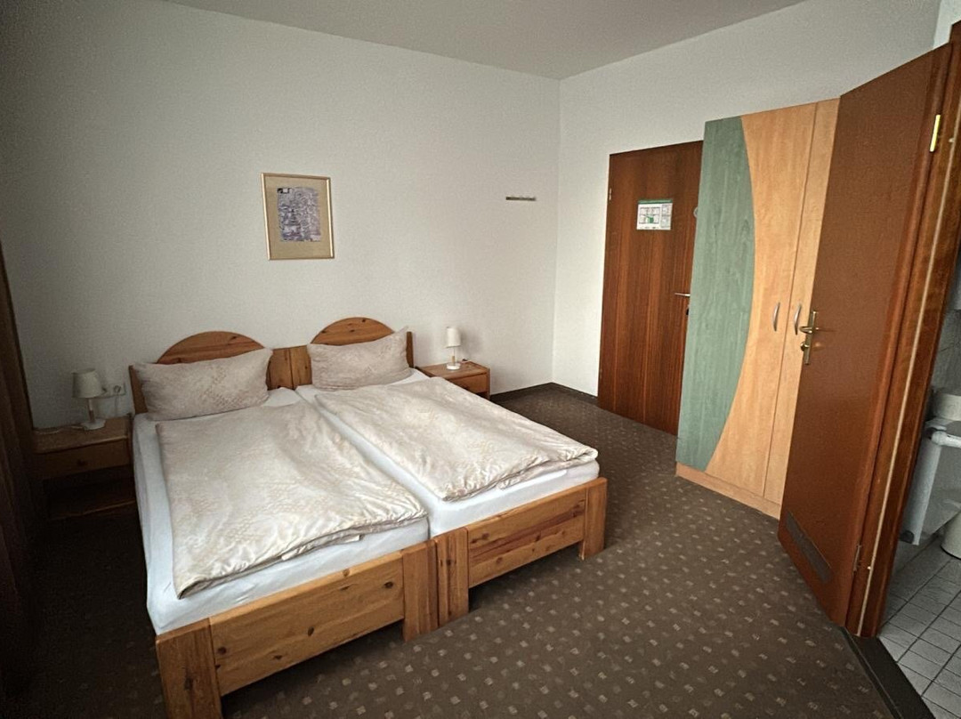 豪斯特格潘森酒店主图