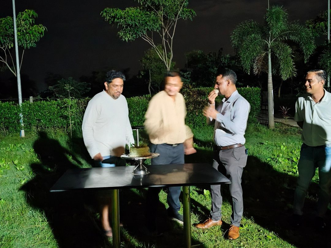 Roccia Hill Resort and Adventure Park-Songadh必去景点