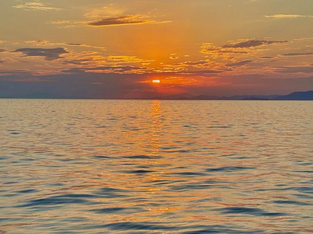 Andros Cruises & Day Trips to Cyclades-Batsi必去景点