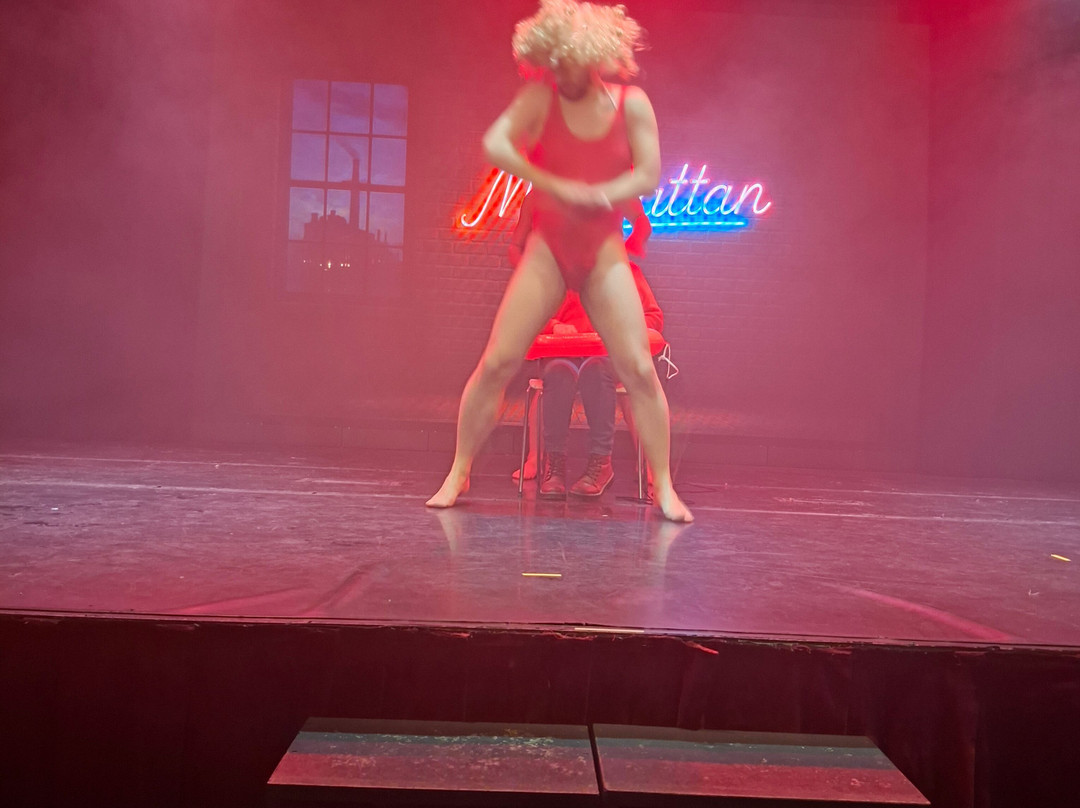 La Comedie des Suds-Cabries必去景点