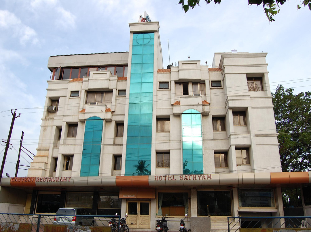 Hotel Sathyam