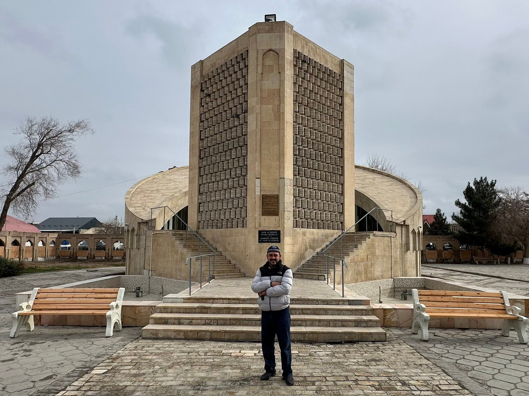Memorial Complex of Imam Al Bukhari-布哈拉必去景点