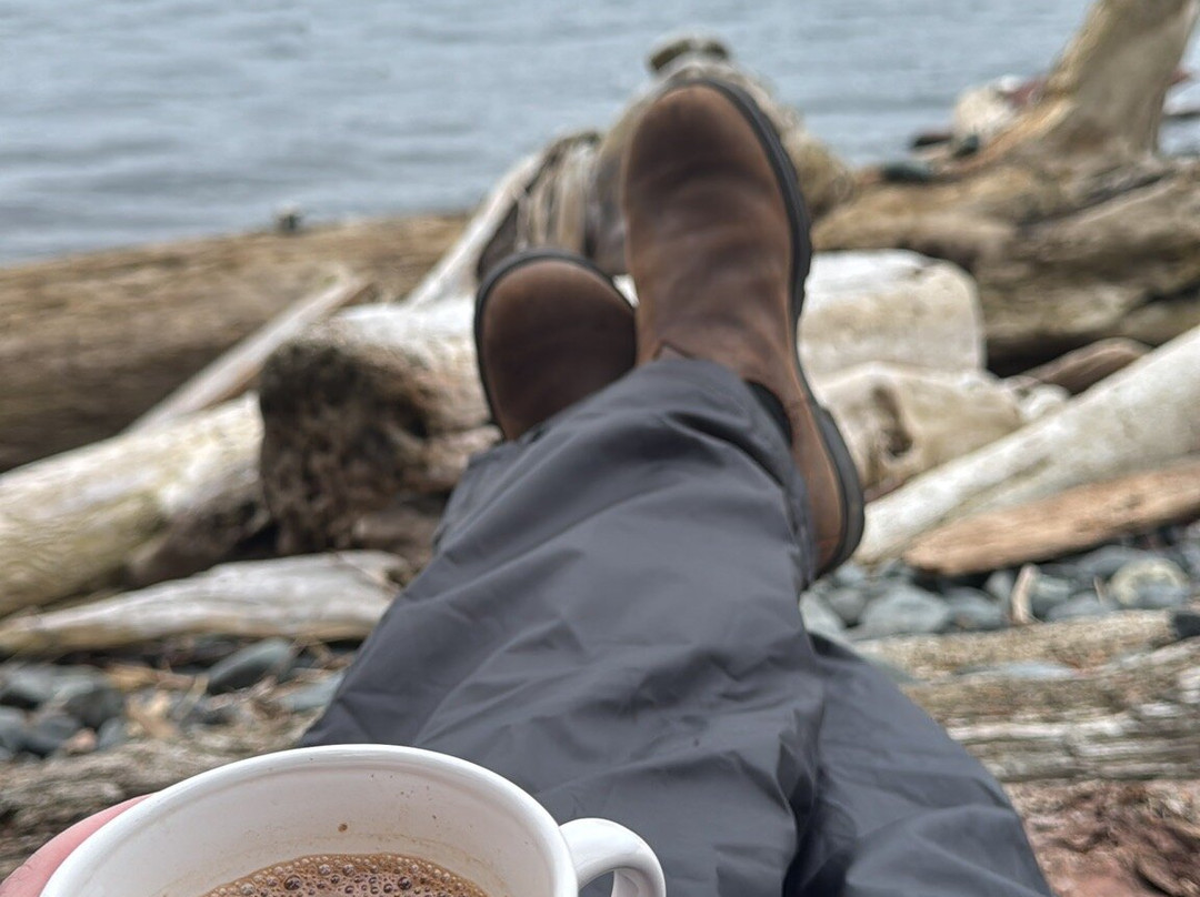 Grey Wolf Expeditions-黑溪必去景点