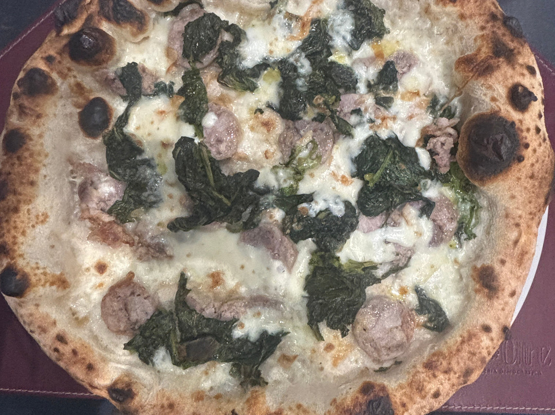 Oltre Pizzeria Democratica