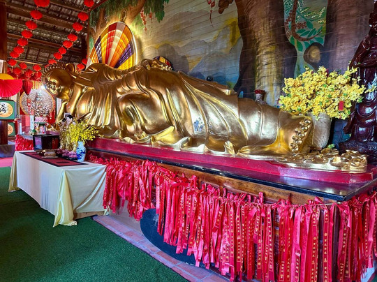 大叻金佛像-大勒必去景点