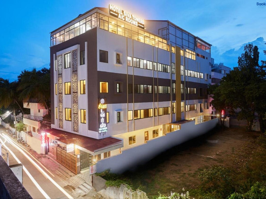 Hotel Siva Towers