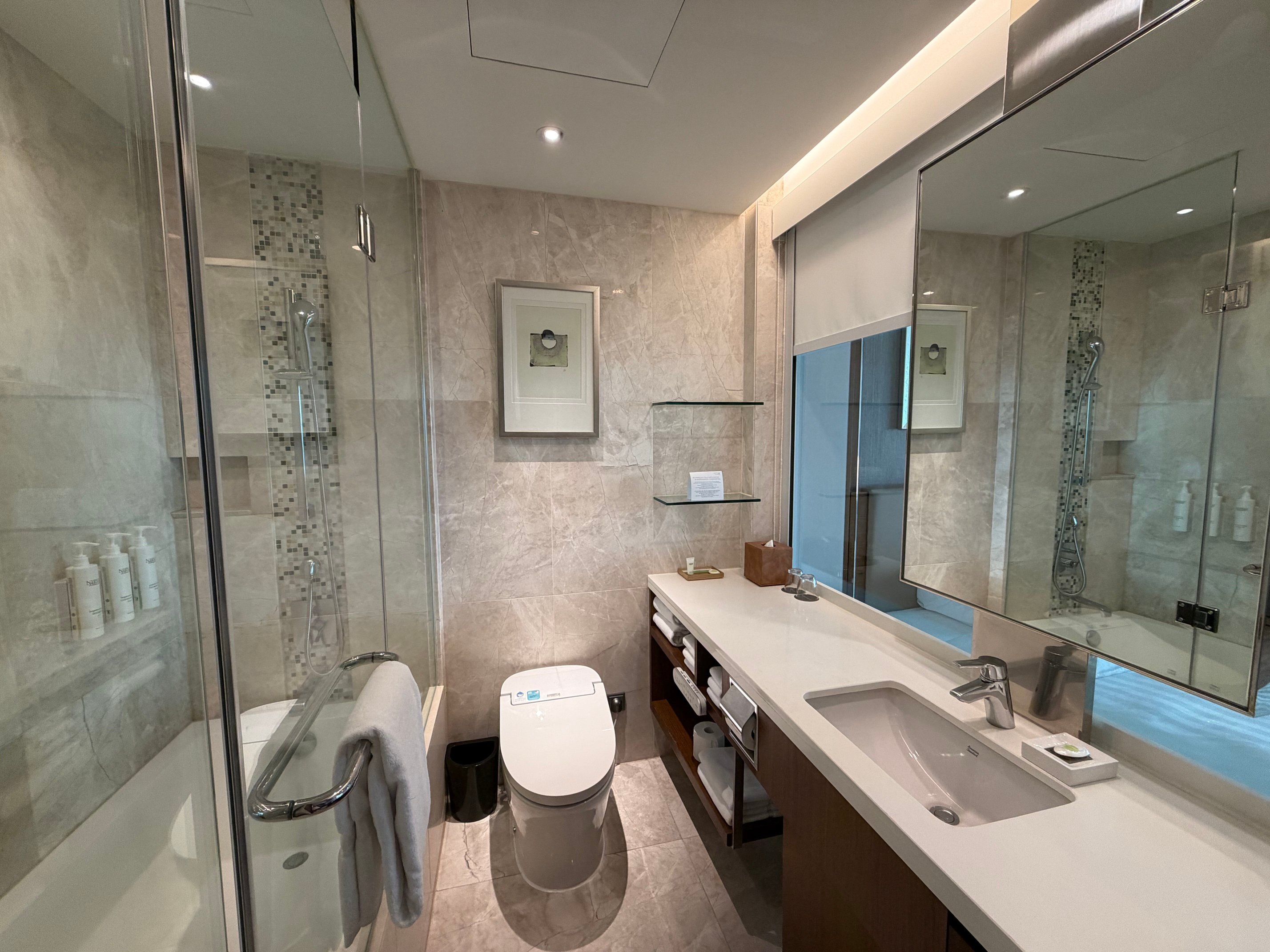 首尔时代广场万怡酒店-浴室