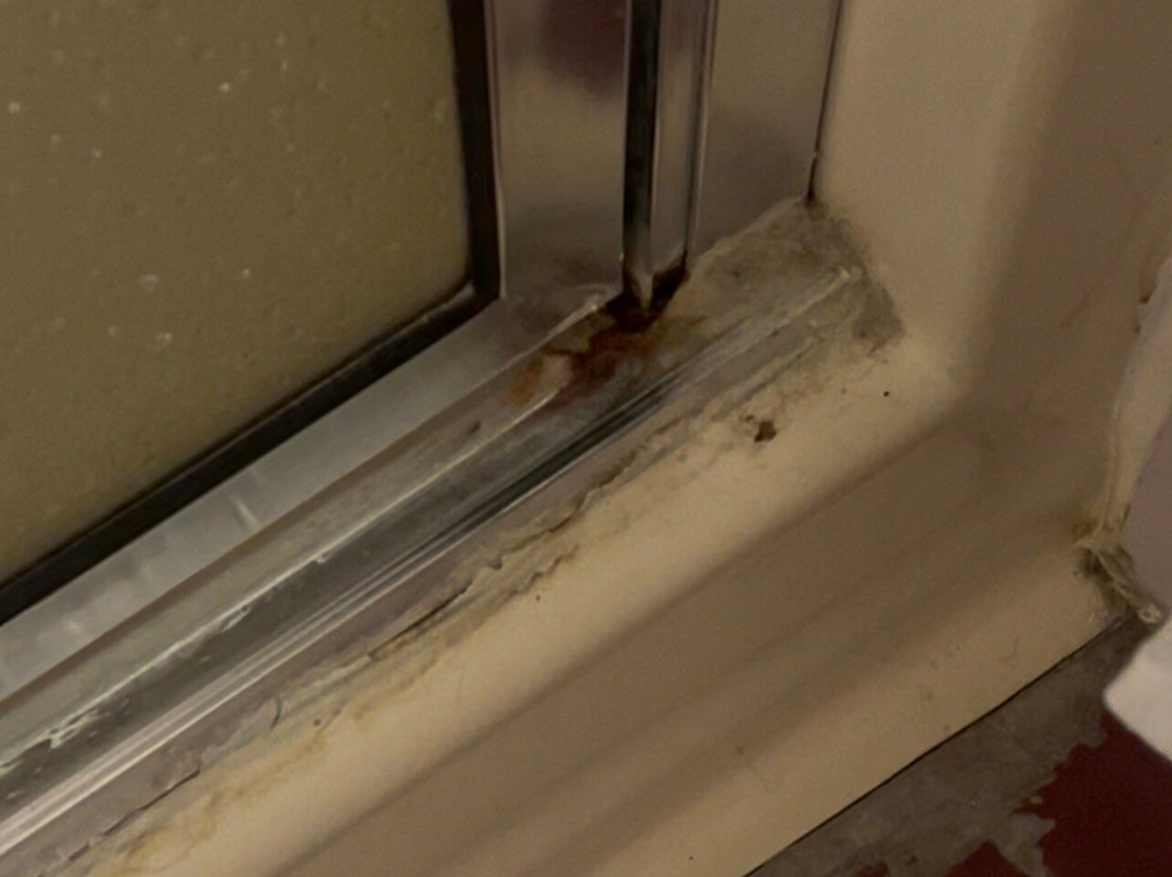 Motel Des Pentes et Suites主图