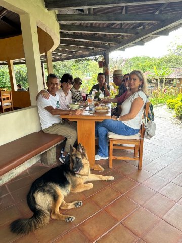 Hosteria Paraiso-官方