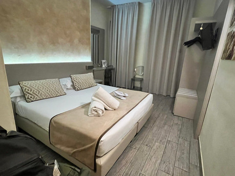 佛罗伦萨旅馆主图