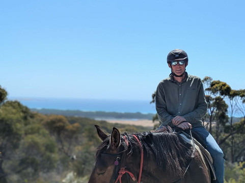 Cradle Country Adventures-摇篮山圣克莱尔湖国家公园必去景点
