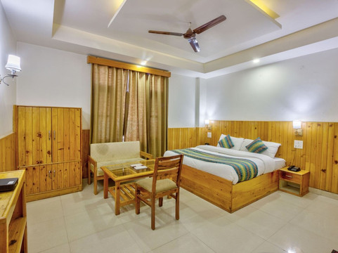 Trimurti Hotel Rama Palace主图