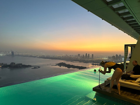 AURA SKYPOOL-迪拜必去景点