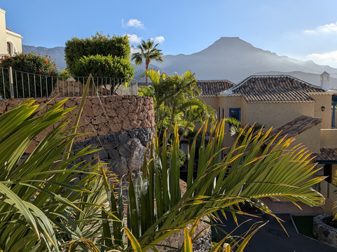 玛丽亚别墅套房酒店主图