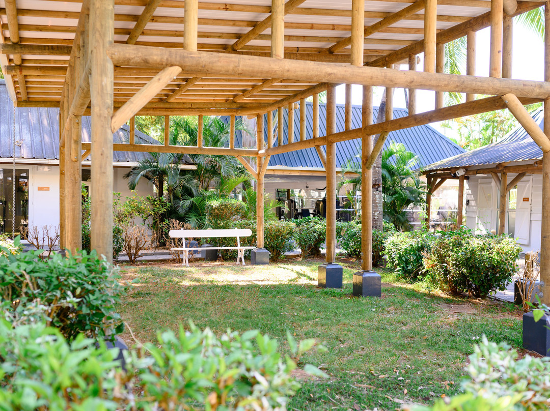 拉维纳拉态度酒店主图