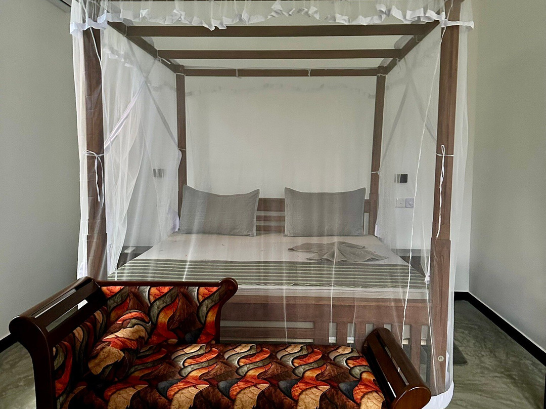 蓝天餐厅旅馆主图