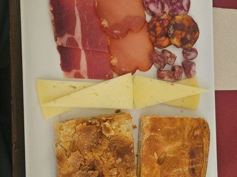 Bodegas Faelo-埃尔切必去景点