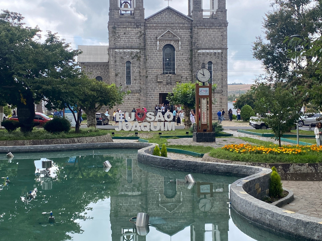 Praça João Ribeiro-Sao Joaquim必去景点